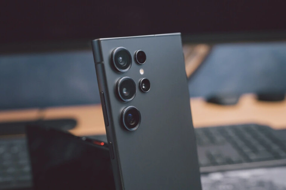 Camera với công nghệ hiện đại